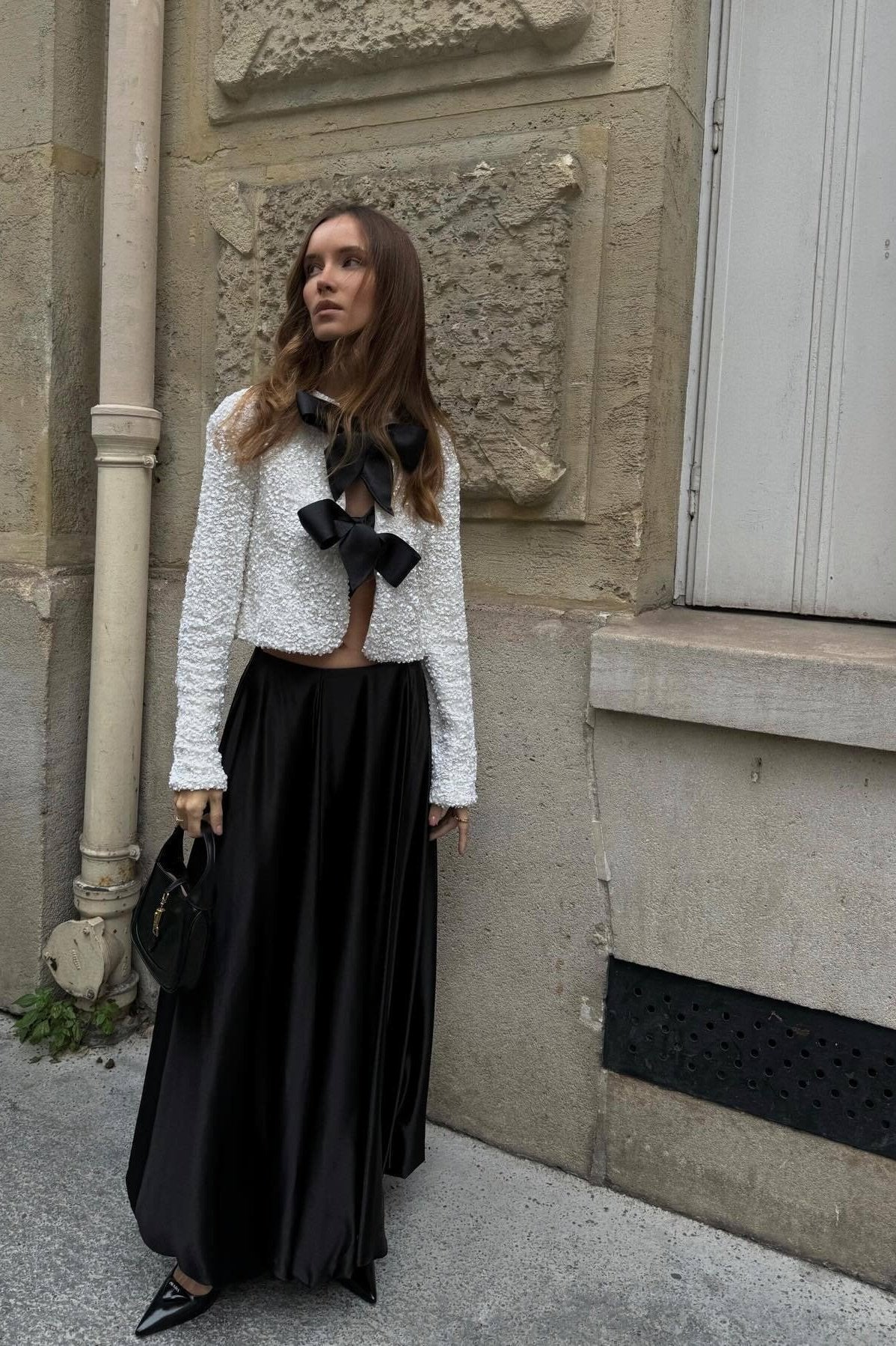 Noria | Modern chic blouse with striking accents